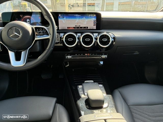 Mercedes-Benz A 180 Limousine d Style Plus Aut. - 19