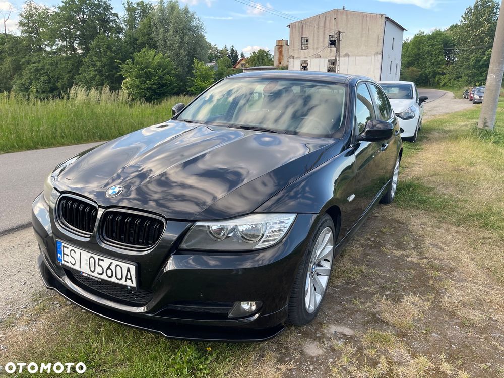 BMW Seria 3 318d - 15