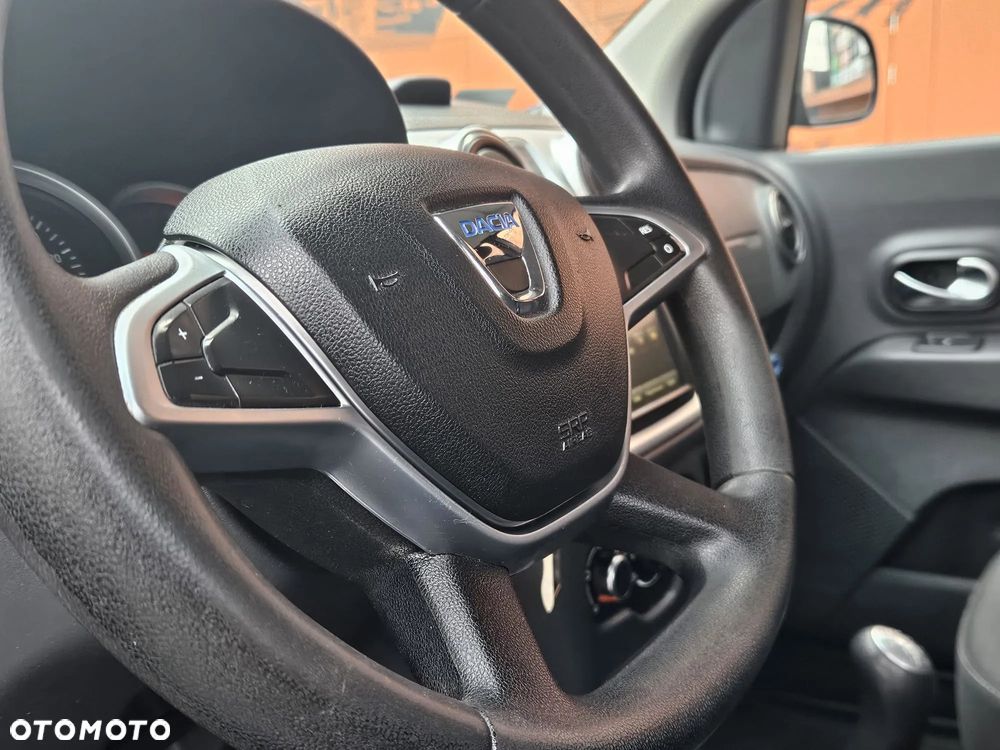 Dacia Lodgy 1.6 SCe Laureate S&S - 18