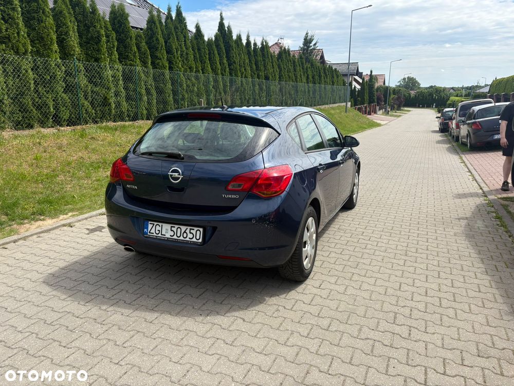 Opel Astra 1.4 T Enjoy - 7