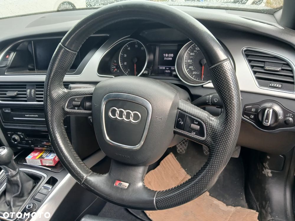 AUDI A5 CABRIO S LINE LZ9Y fotel fotele kanapa deska kokpit podsufitka boczek boczki klamka - 4