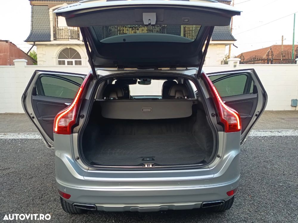 Volvo XC 60 - 8