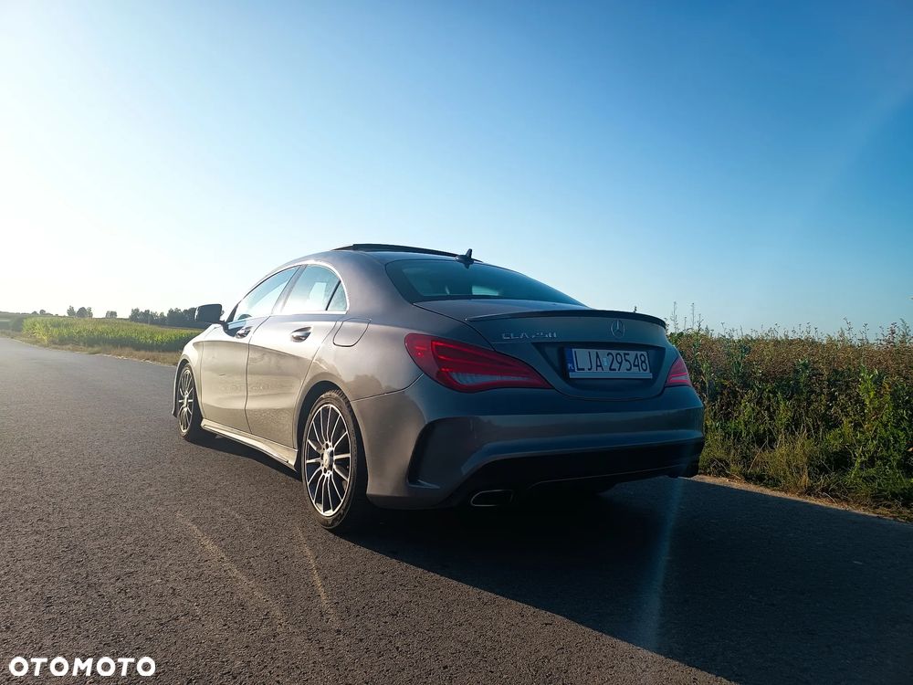 Mercedes-Benz CLA 250 7G-DCT AMG Line - 5