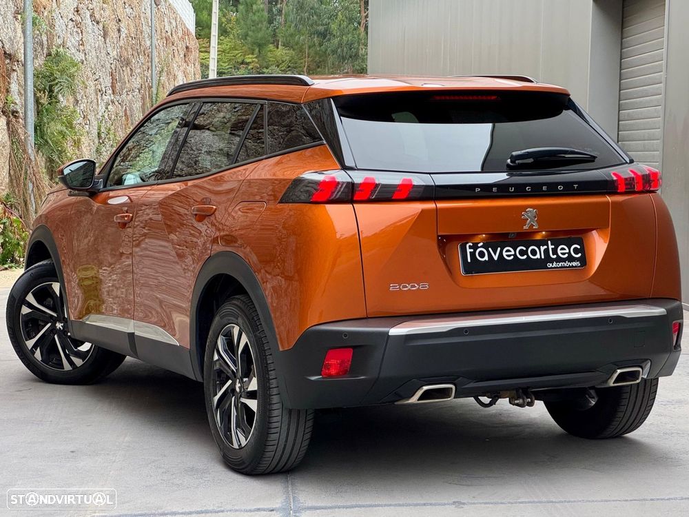 Peugeot 2008 1.2 PureTech Allure - 3