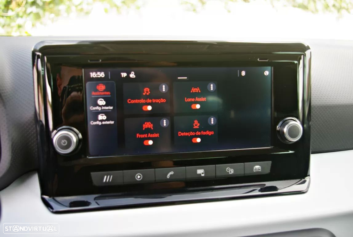 SEAT Arona 1.0 TSI Style - 31
