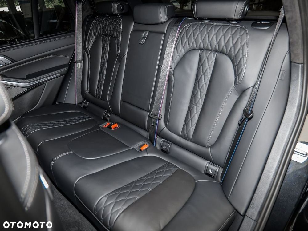 BMW X5 xDrive30d - 12