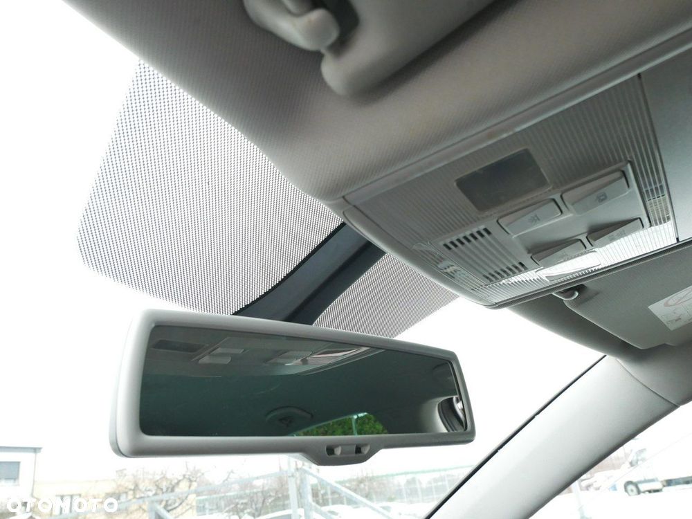 Volkswagen Golf 1.2 TSI BlueMotion Technology Comfortline - 22