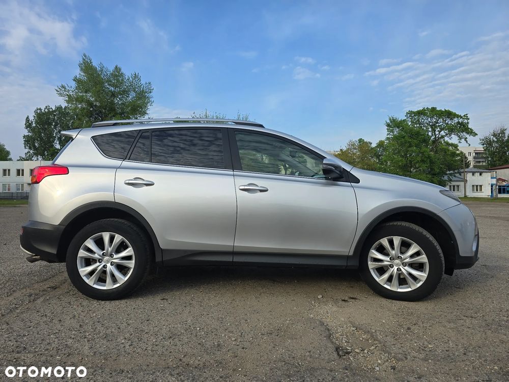 Toyota RAV4 2.2 D-4D Premium - 6