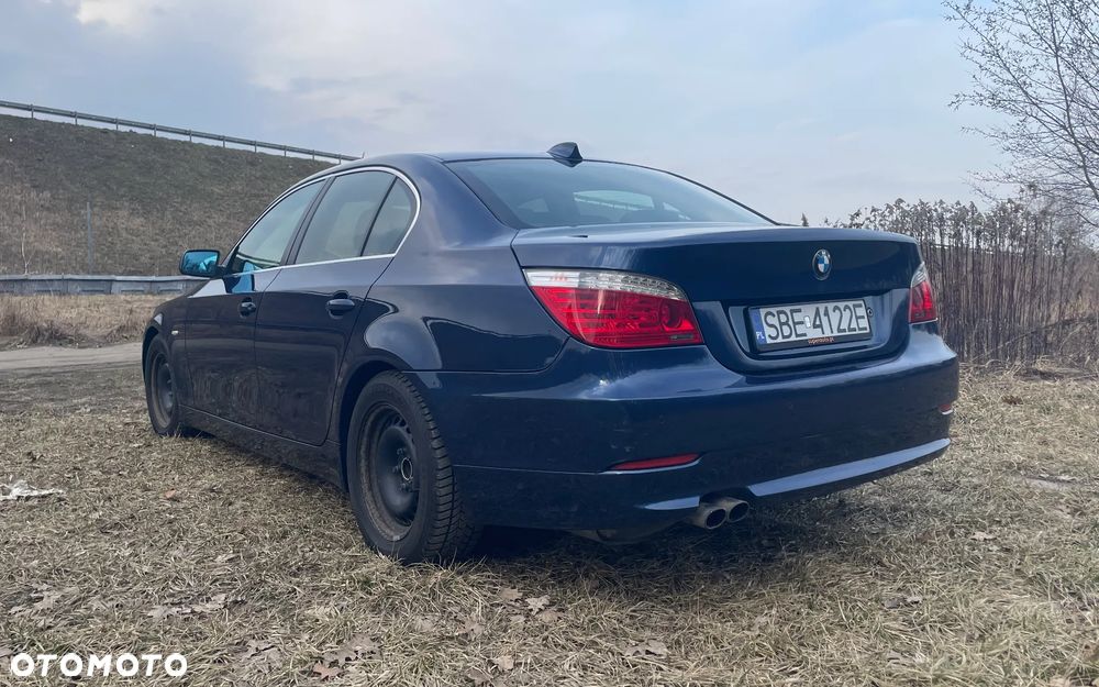 BMW Seria 5 525d - 5