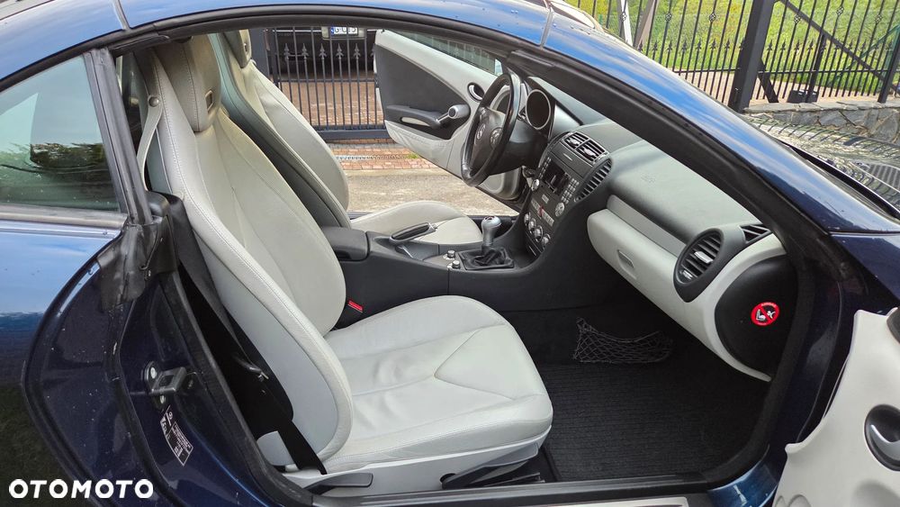 Mercedes-Benz SLK - 4