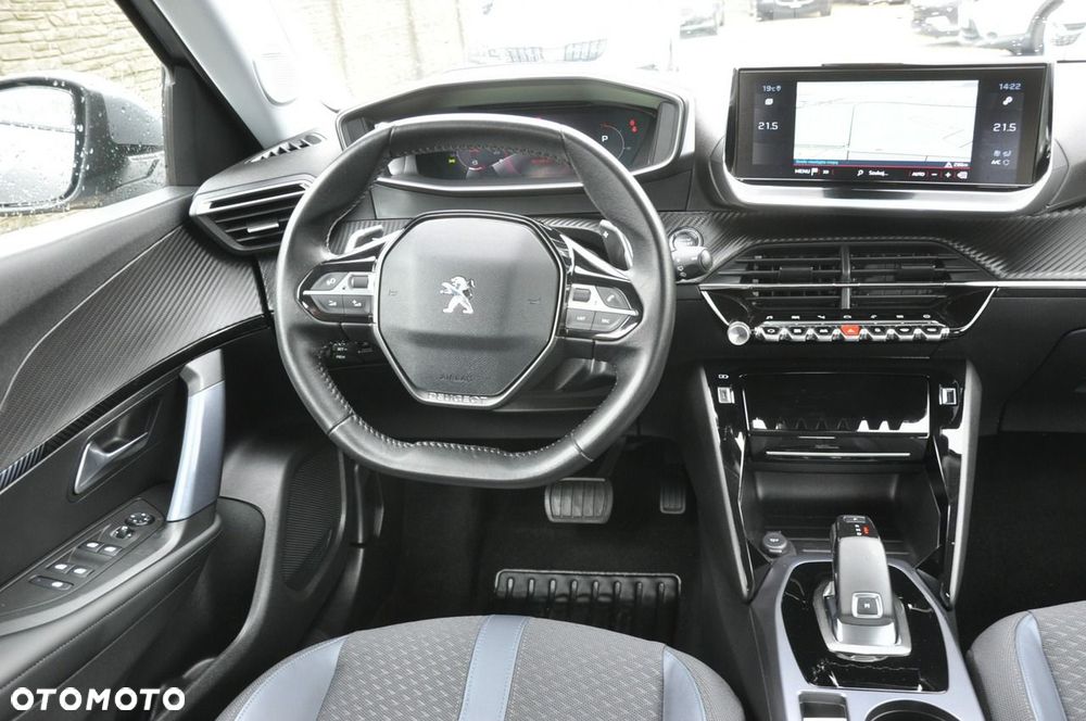Peugeot 2008 1.2 PureTech Allure S&S EAT8 - 13