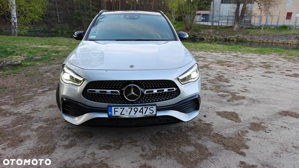 Mercedes-Benz GLA 200 AMG Line - 17