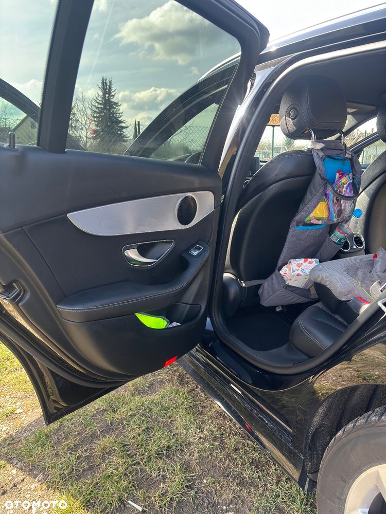 Mercedes-Benz Klasa C 300 BlueTEC Hybrid T 7G-TRONIC Edition 1 - 15