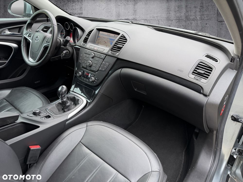 Opel Insignia 2.0 Turbo Sport - 11