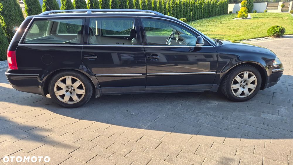 Volkswagen Passat 1.9 TDI Trendline - 4