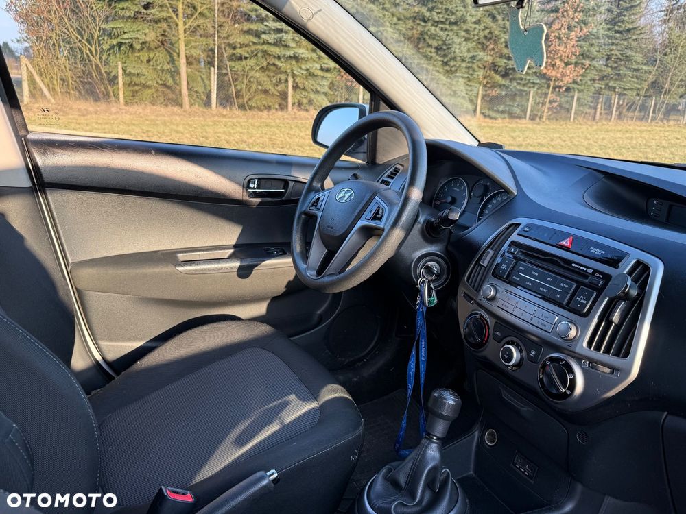 Hyundai i20 1.25 Comfort - 11