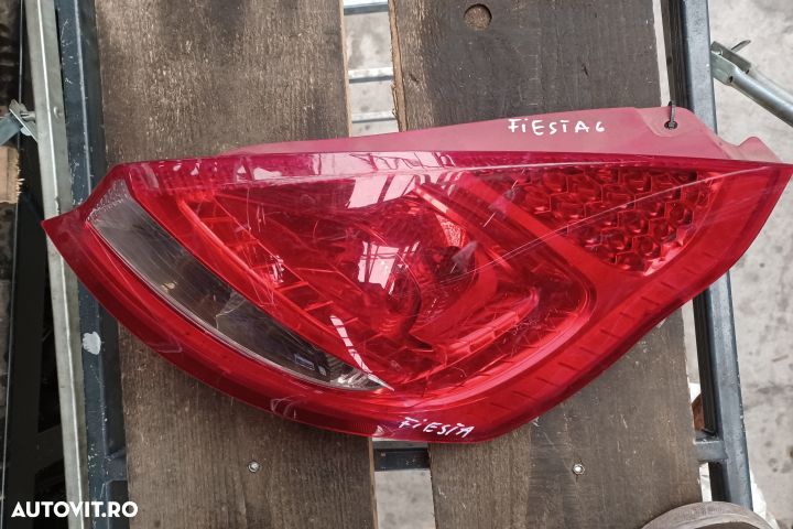Lampa stop dreapta pe aripa Ford Fiesta 6  [din 2008 pana  2013] seria Hatchback 5-usi 1.25 MT (60 - 1
