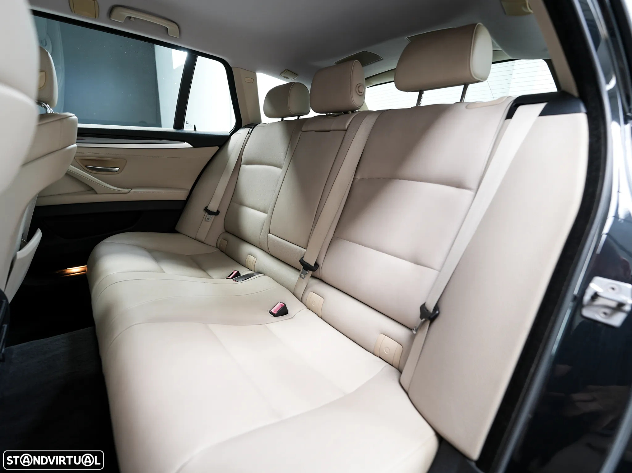BMW 525 d Pack M Auto - 11