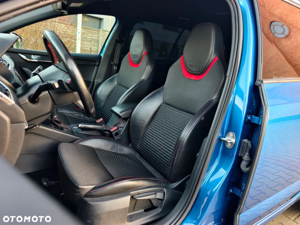 Skoda Octavia 2.0 TDI DSG RS - 7