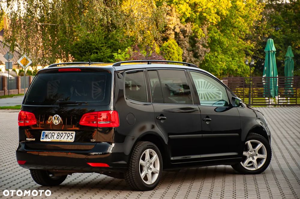 Volkswagen Touran 1.6 TDI DPF Trendline - 12
