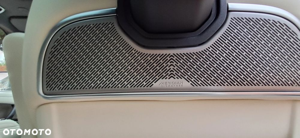 Land Rover Range Rover - 40