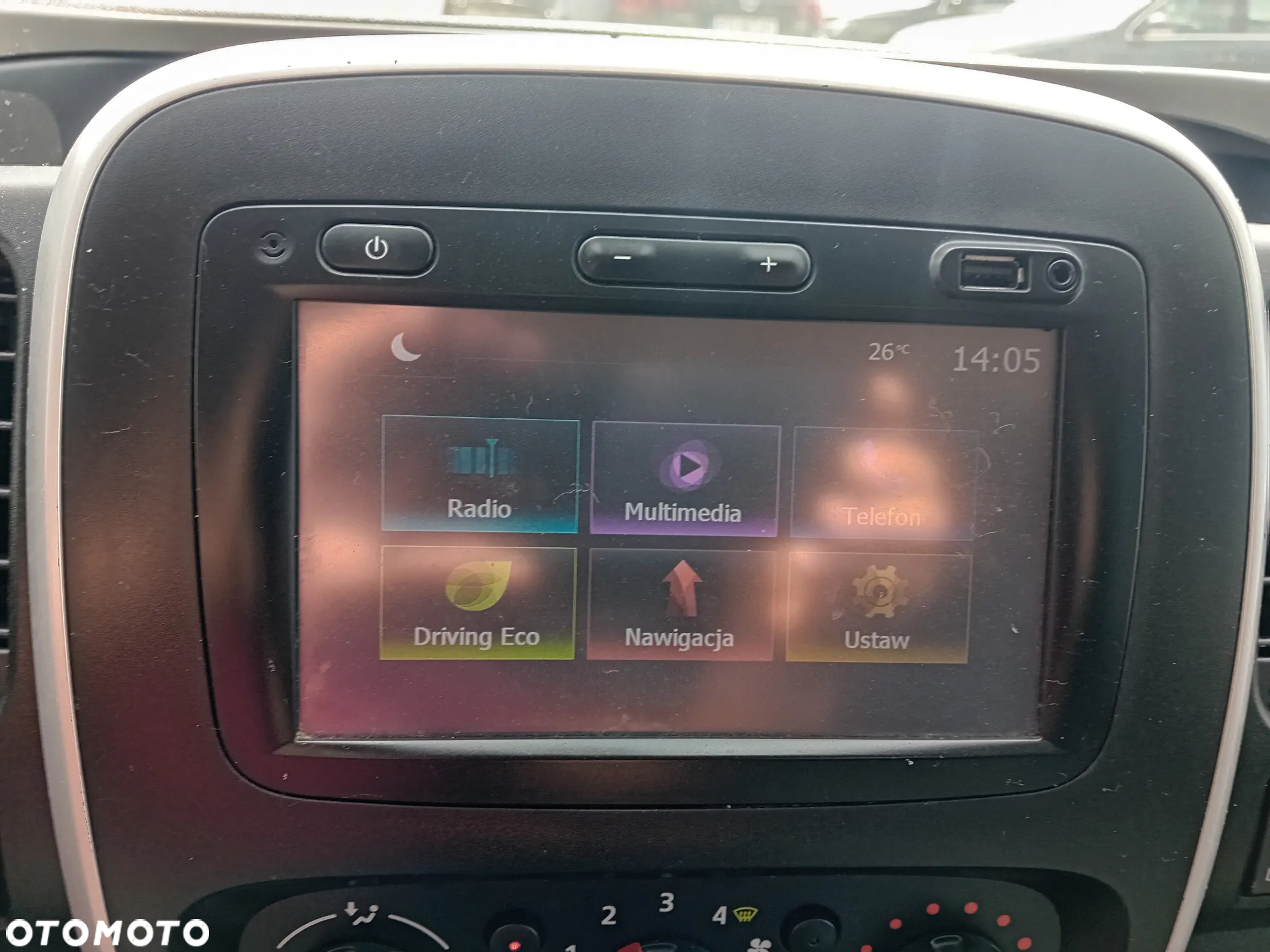 Nissan NV300 - 24