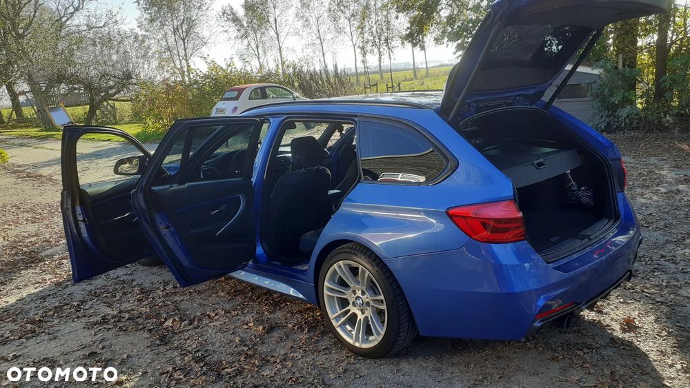 BMW Seria 3 320i xDrive M Sport - 17