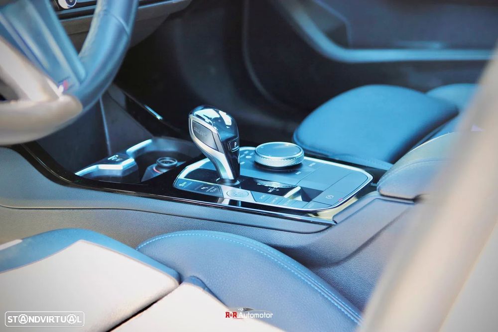 BMW 118 i Pack Desportivo M Auto - 18