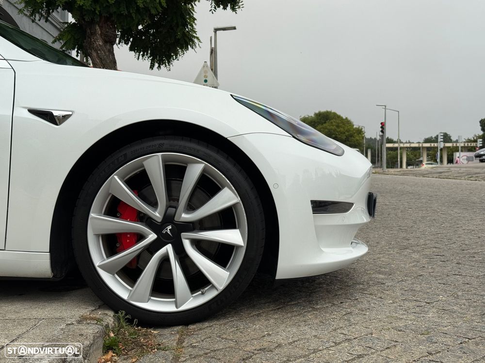 Tesla Model 3 Performance Dual Motor AWD - 11