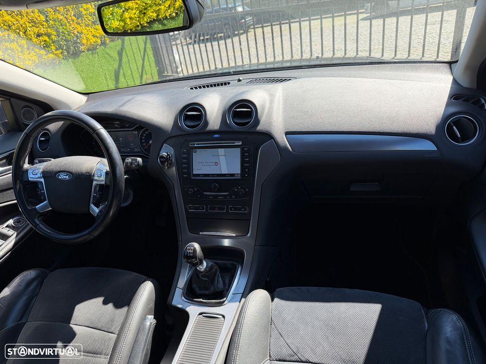 Ford Mondeo SW 1.6 TDCi Titanium - 9