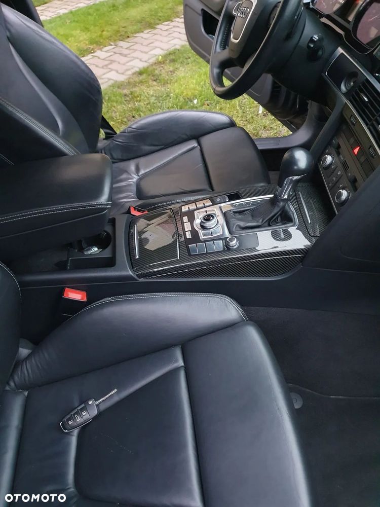 Audi RS6 Avant - 20