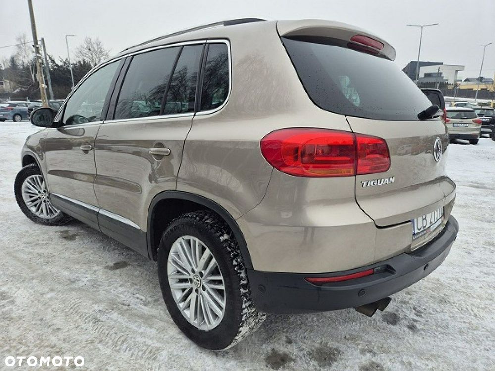 Volkswagen Tiguan - 4