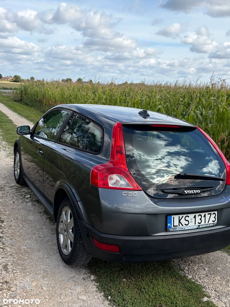 Volvo C30 1.6D Momentum - 6