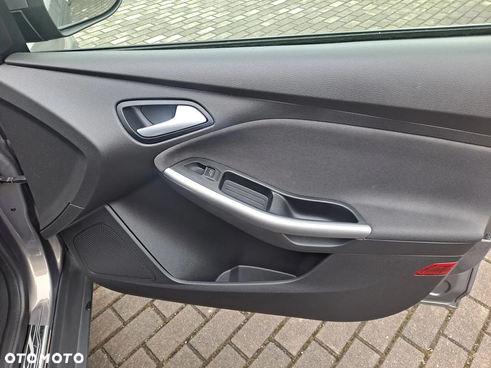 Ford Focus 1.0 EcoBoost Start-Stopp-System SYNC Edition - 30