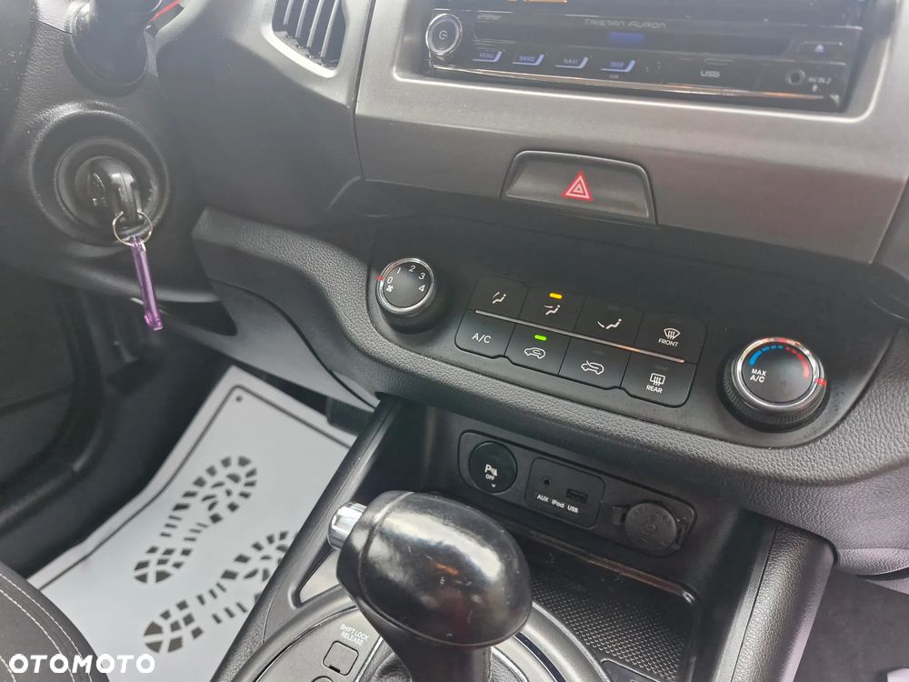 Kia Sportage 2.0 CVVT 2WD Automatik Vision - 20