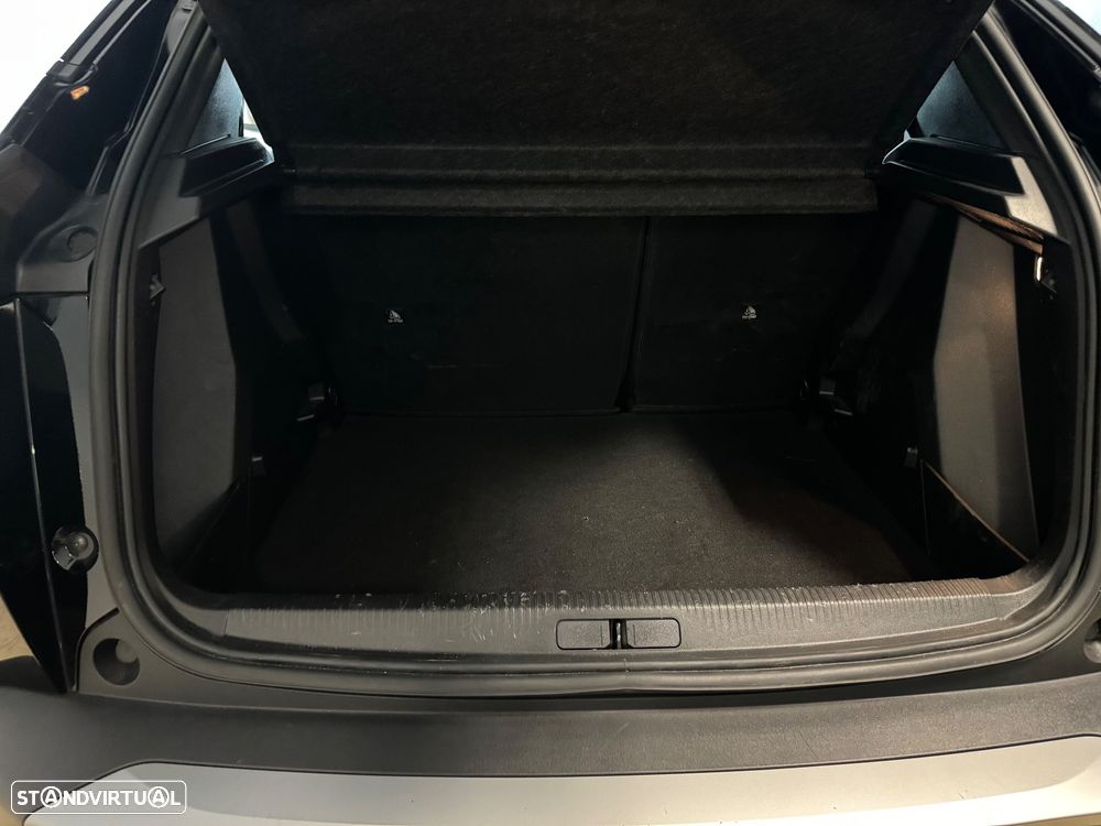 Peugeot 2008 1.2 PureTech Active Pack - 13