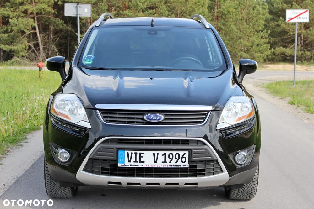 Ford Kuga 2.0 TDCi 2x4 Titanium - 12