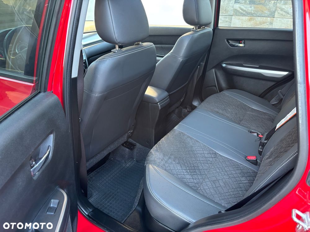 Suzuki Vitara 1.4 Boosterjet Hybrid Allgrip Comfort+ "SHINKAI" - 15