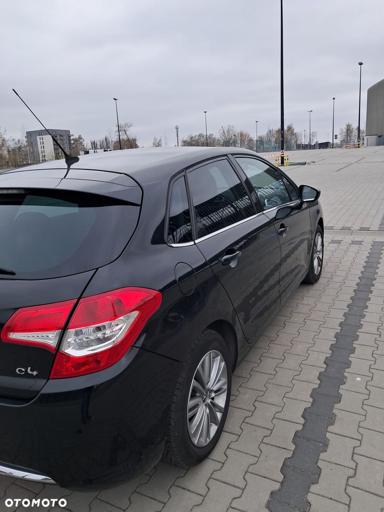 Citroën C4 HDi 110 Attraction - 7