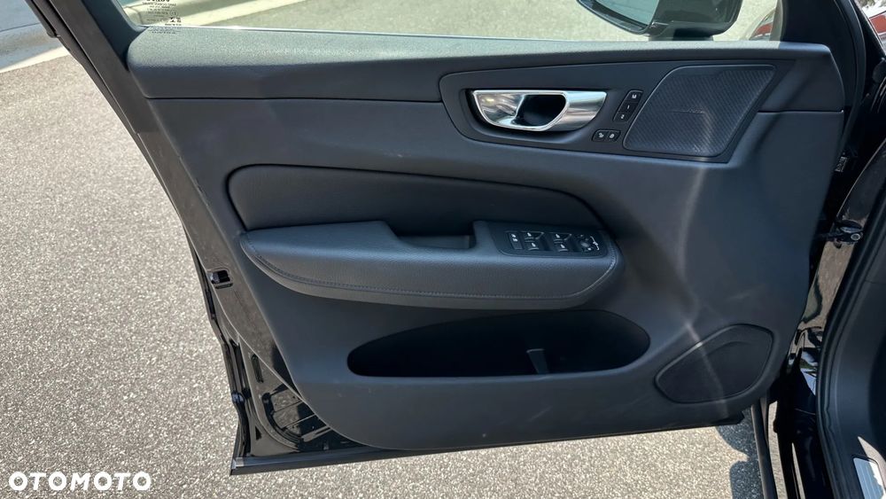 Volvo XC 60 T5 AWD Geartronic Inscription - 11