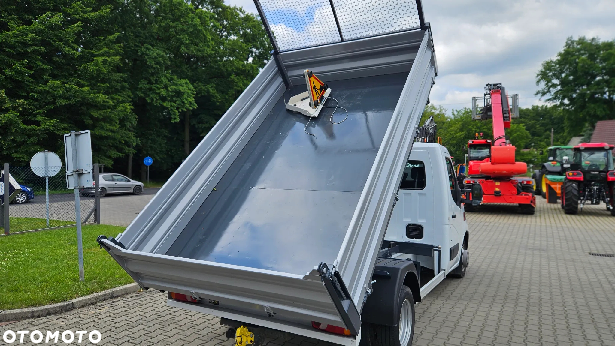 Opel Movano - 8
