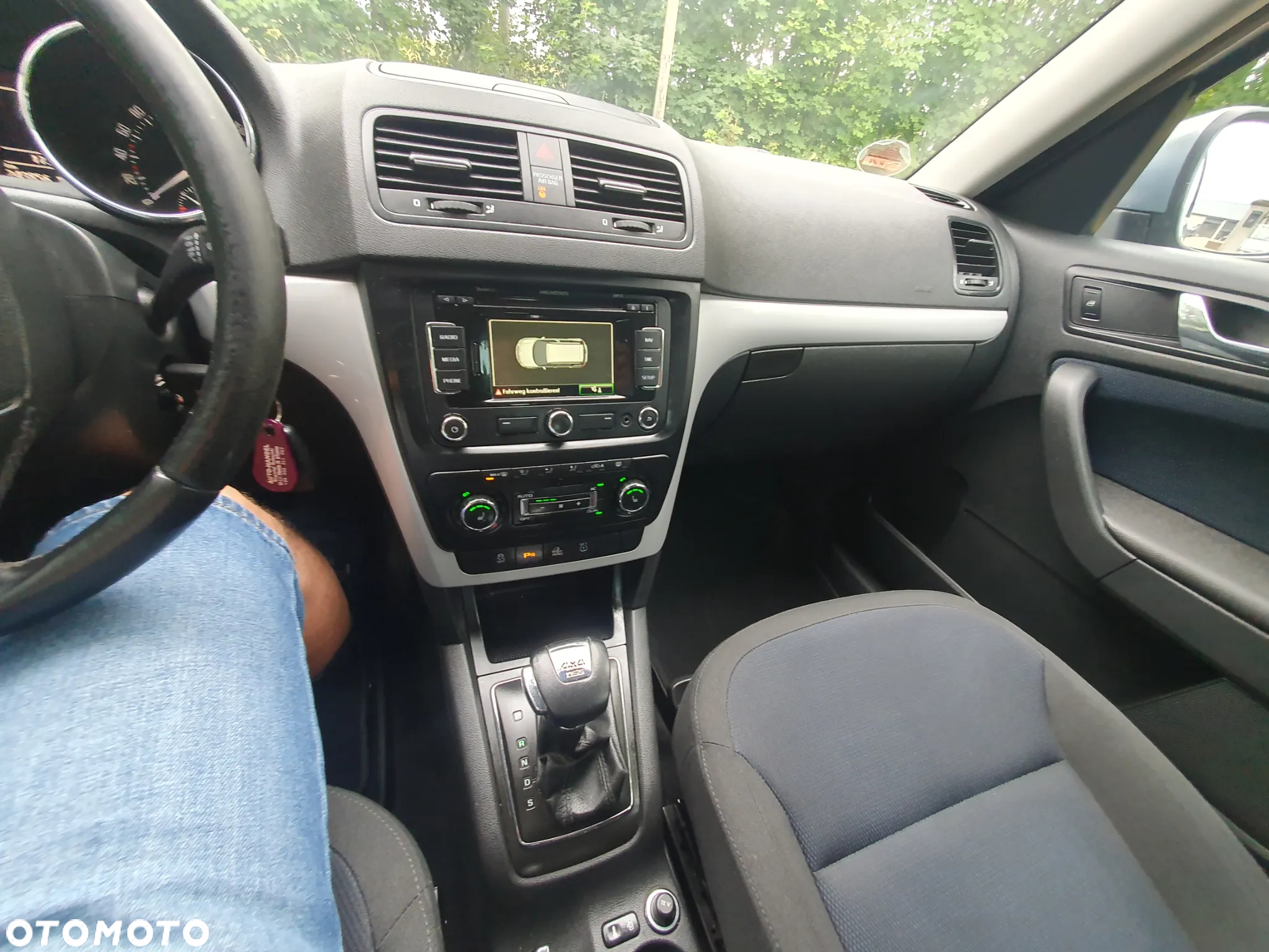 Skoda Yeti 2.0 TDI DPF 4x4 Ambition DSG - 19