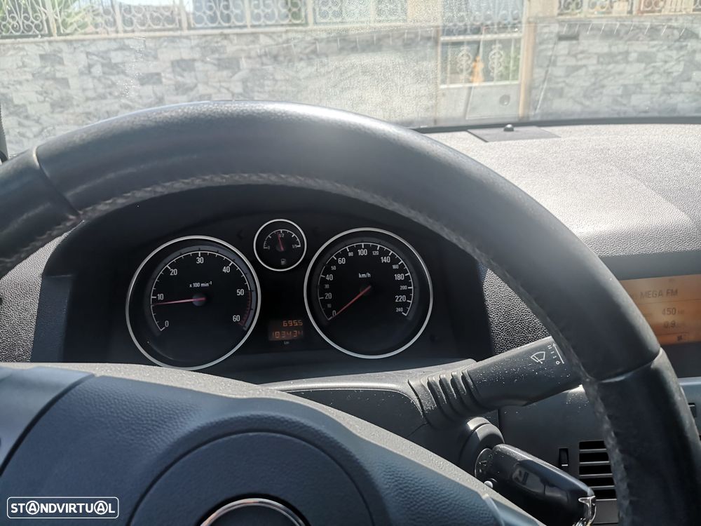 Opel Astra 1.3 CDTI Cosmo - 6