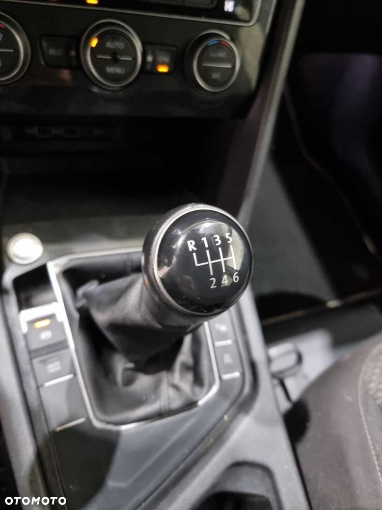 Volkswagen Tiguan Allspace - 32
