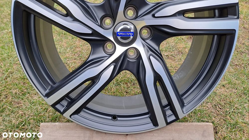 Felga Aluminiowa 20 Volvo XC 60 II 5x108 ET 55 31445232 - 2