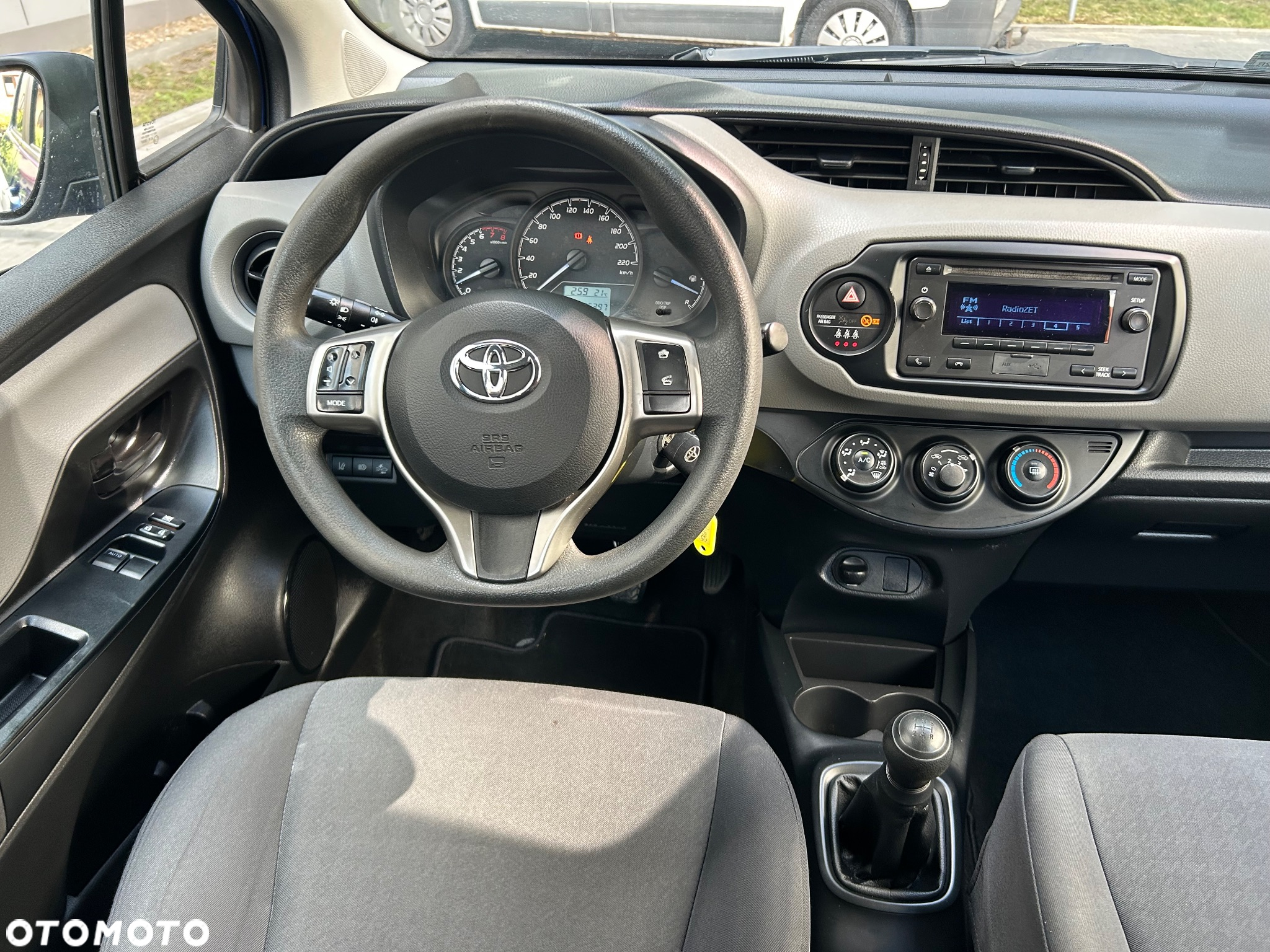 Toyota Yaris 1.0 Active - 10