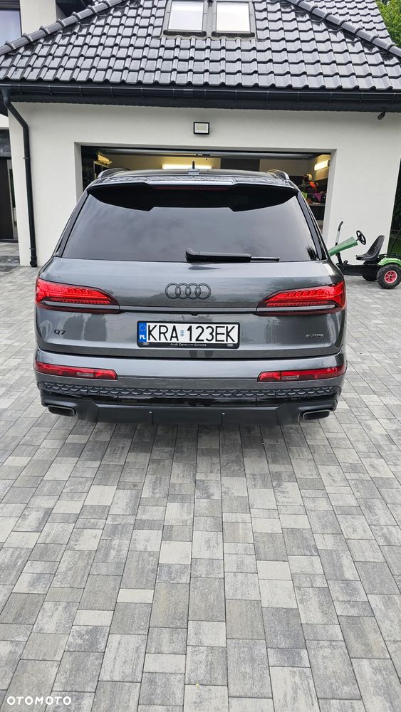 Audi Q7 45 TDI mHEV Quattro S Line Tiptr - 4