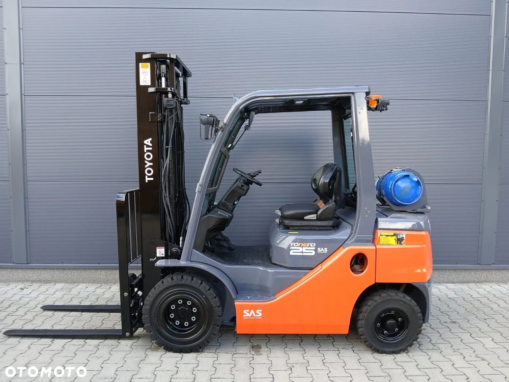 Toyota 02-8FGF25 - 9