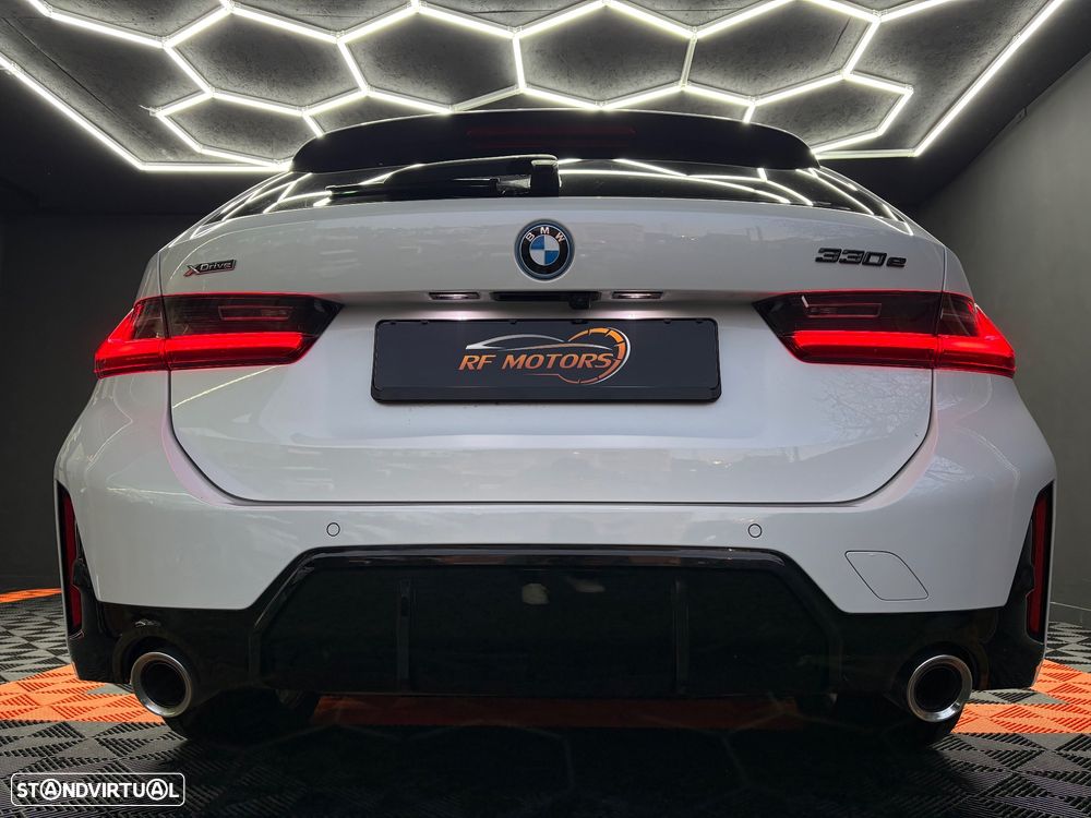 BMW 330 e xDrive Aut. M Sport - 29