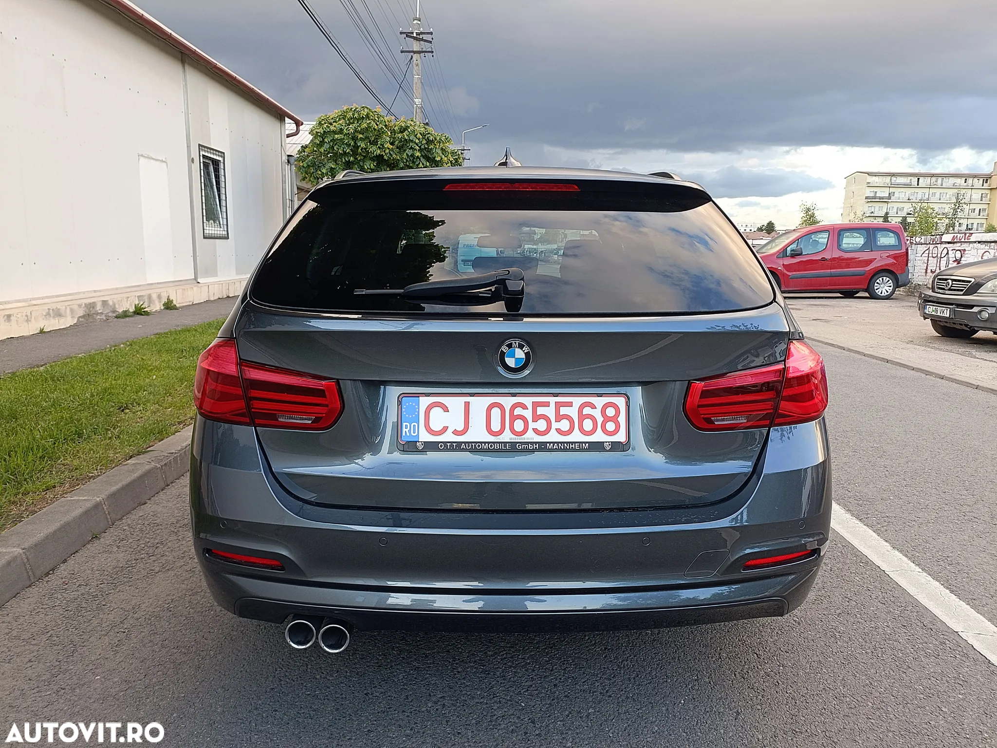 BMW Seria 3 320d Touring Aut. Sport Line - 5